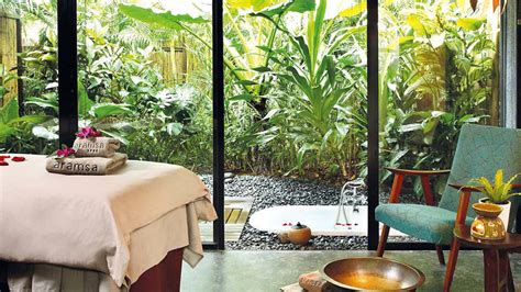 The 10 Most Romantic Spas in Singapore .